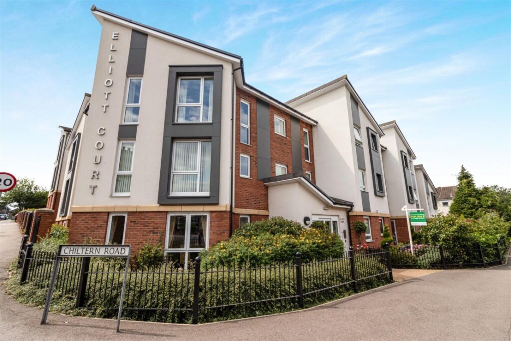 Elliott Court