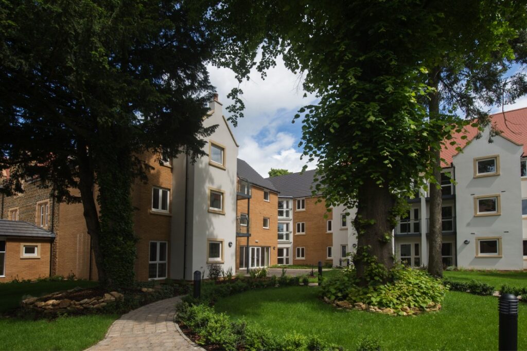 Wardington Court