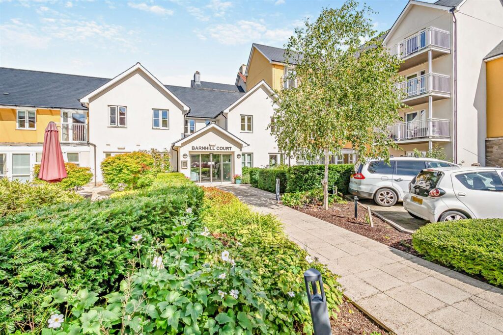 Barnhill Court