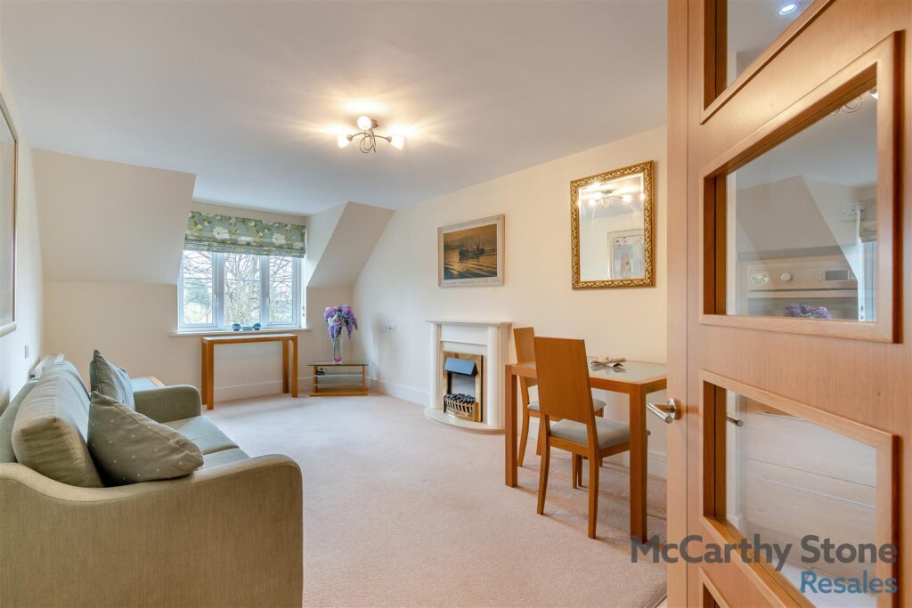 Poppy Court, 339 Jockey Road, Sutton Coldfield, West Midlands, B73 5XF