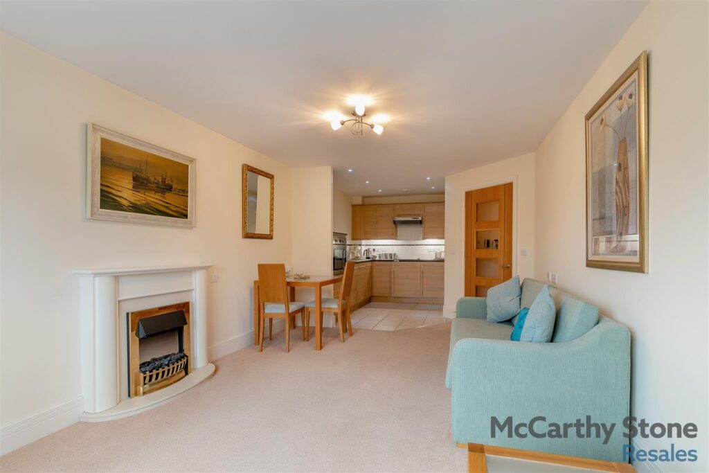 Poppy Court, 339 Jockey Road, Sutton Coldfield, West Midlands, B73 5XF
