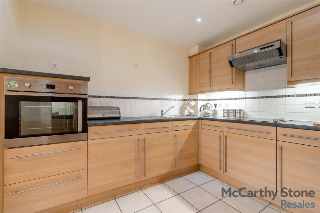 Poppy Court, 339 Jockey Road, Sutton Coldfield, West Midlands, B73 5XF