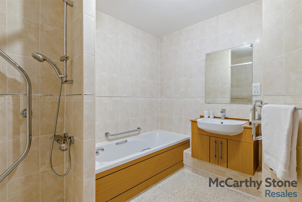 Jenner Court, St. Georges Road, Cheltenham, GL50 3ER