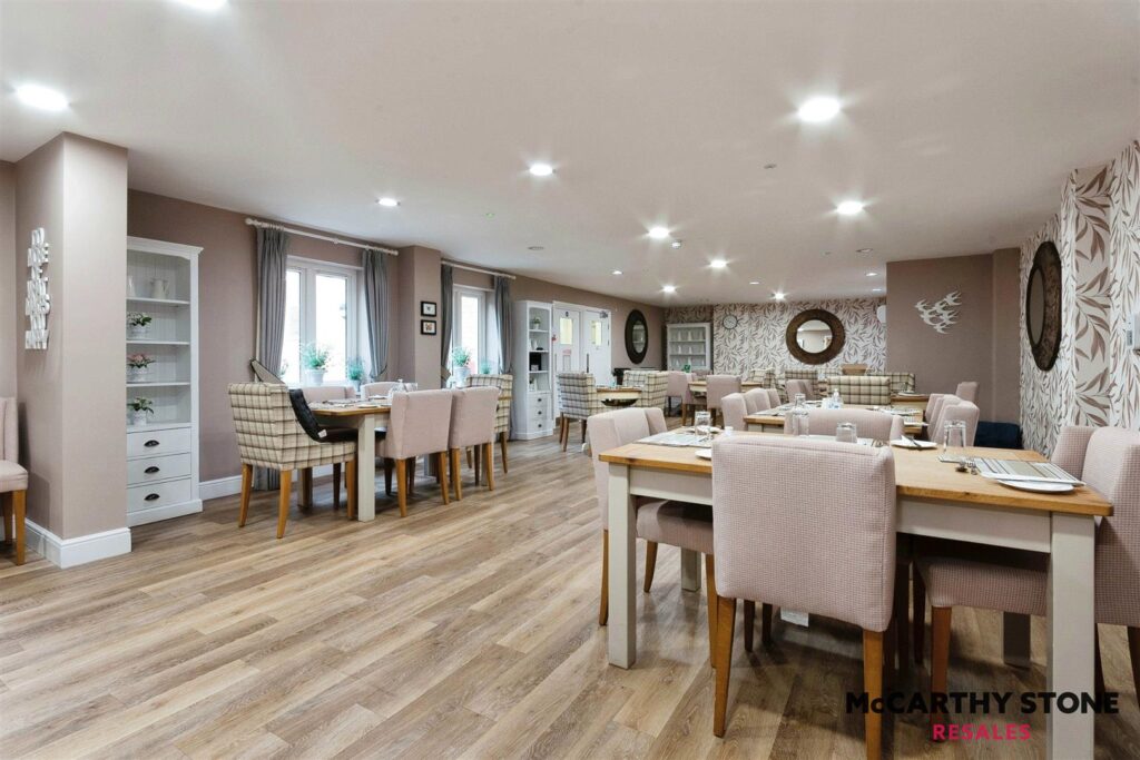 Wardington Court, Welford Road, Northampton, Northamptonshire