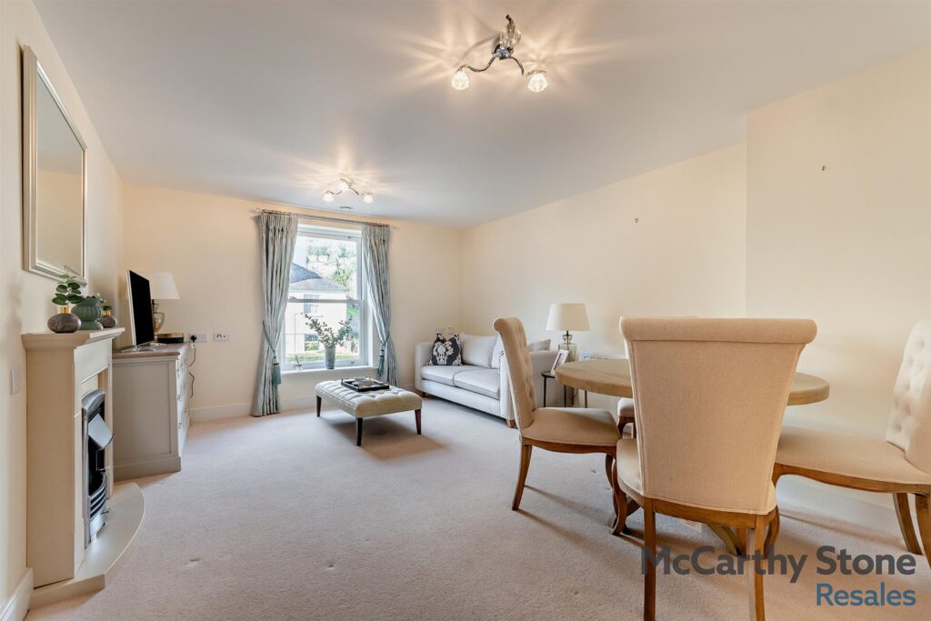 Cartwright Court, Church Street, Malvern, Worcestershire, WR14 2GE