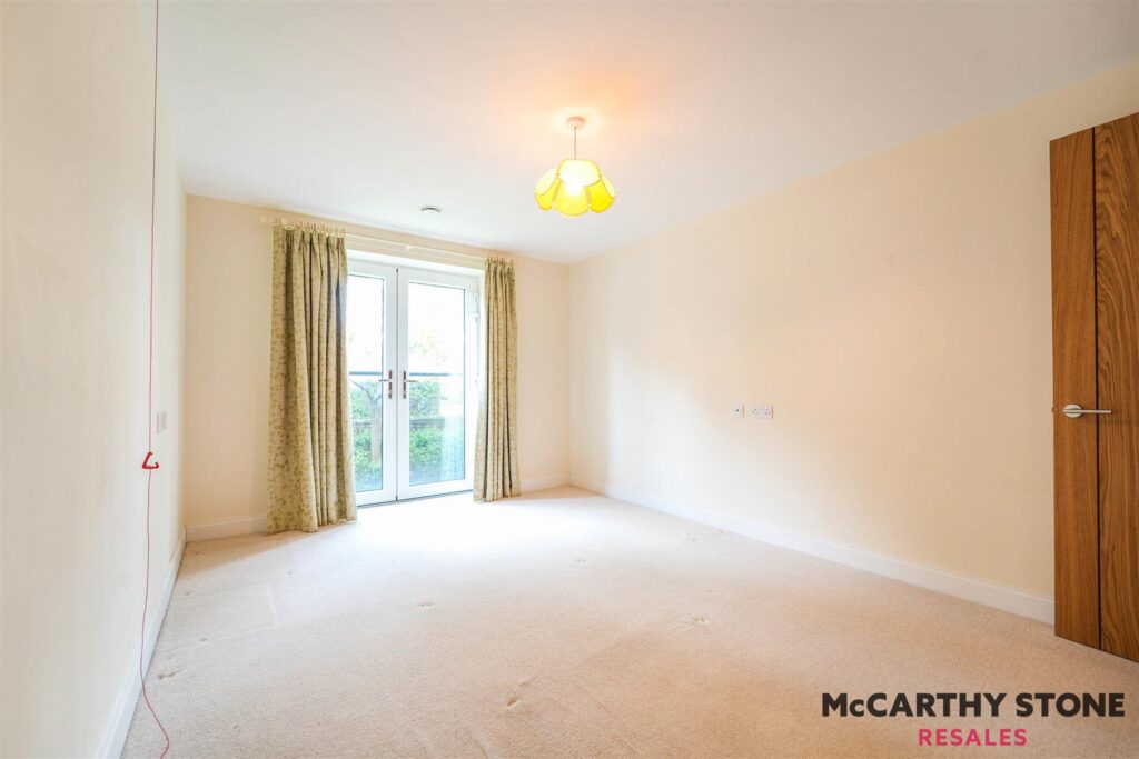 Thorneycroft, Wood Road, Tettenhall, Wolverhampton, West Midlands, WV6 8PR
