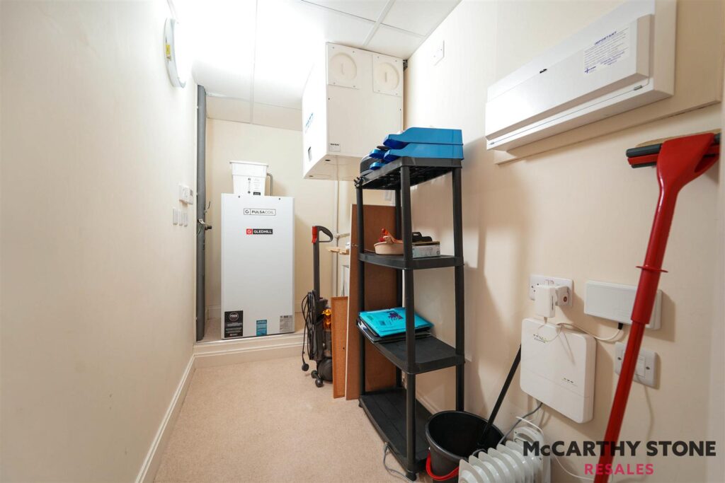 Thorneycroft, Wood Road, Tettenhall, Wolverhampton, West Midlands, WV6 8PR