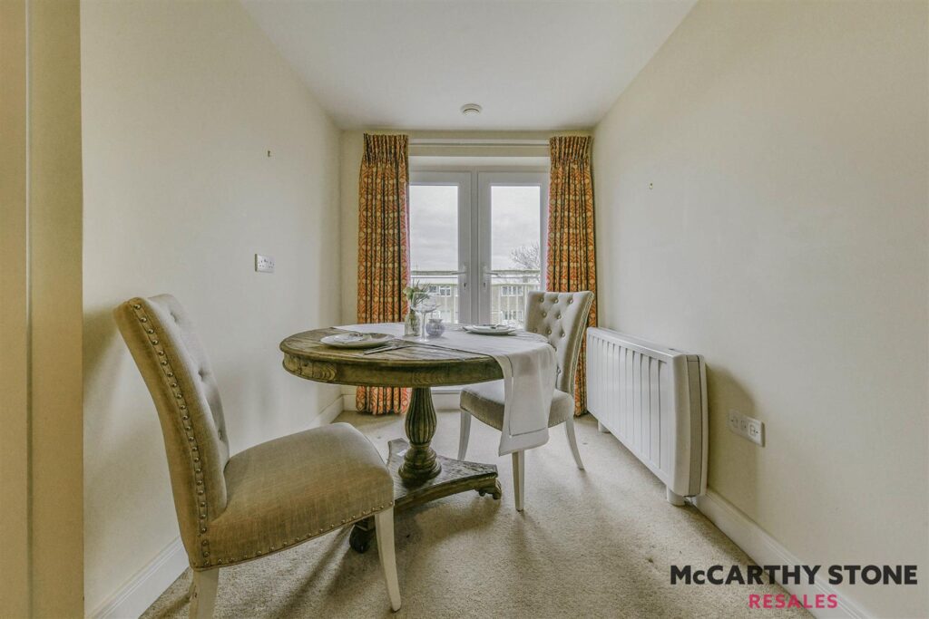 Goodes Court, Baldock Road, Royston
