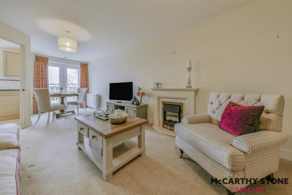 Goodes Court, Baldock Road, Royston