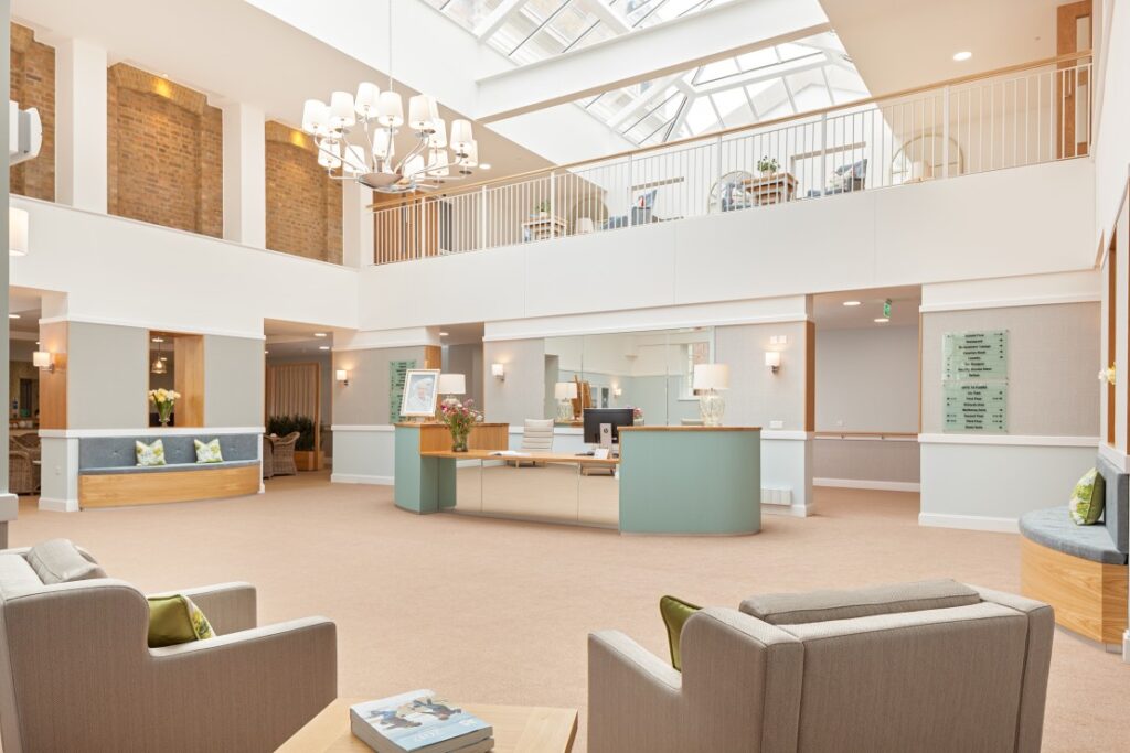 Bowes Lyon Court