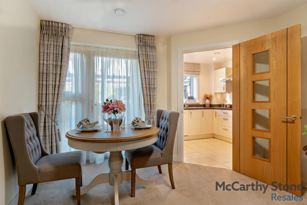 Eleanor House, 232 London Road, St Albans, Hertfordshire, AL1 1NR
