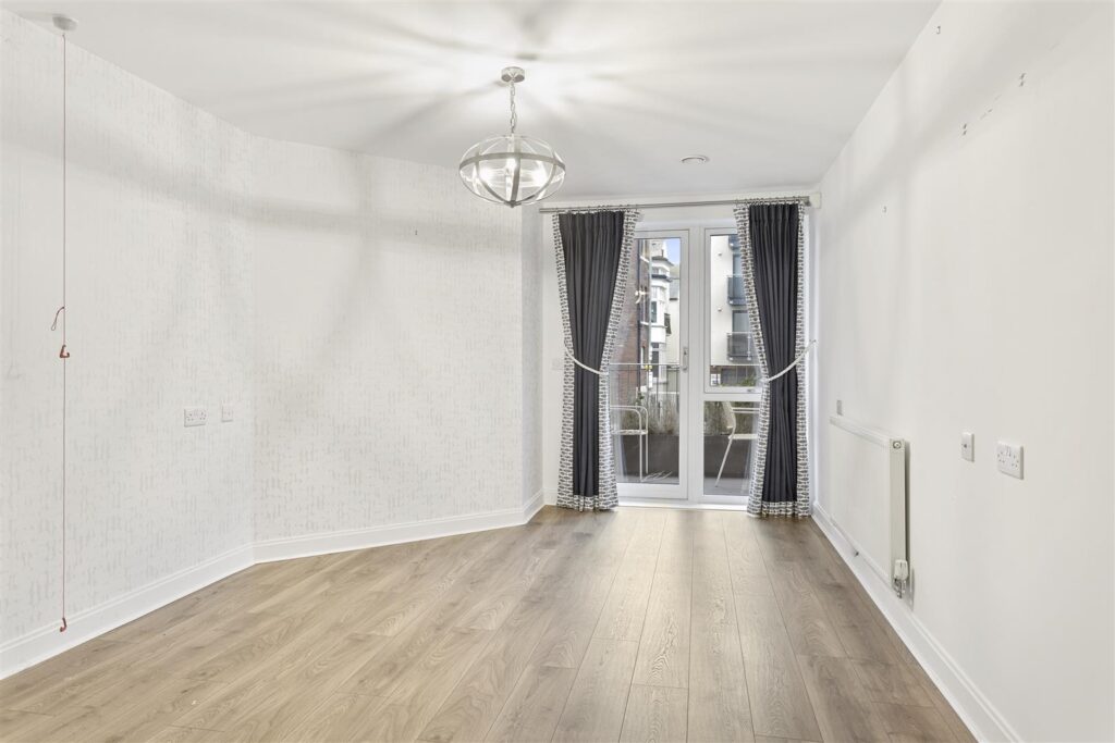 Tudor Rose Court, South Parade, Southsea, PO4 0DE