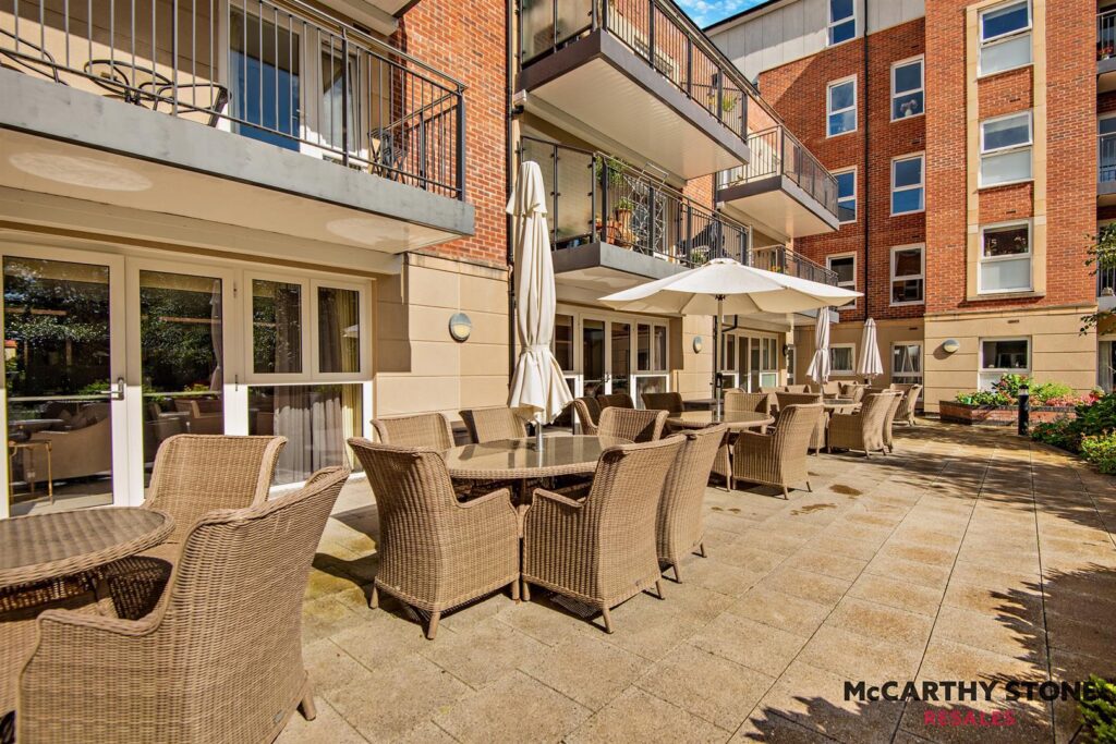 Station Parade, Virginia Water, GU25 4BB