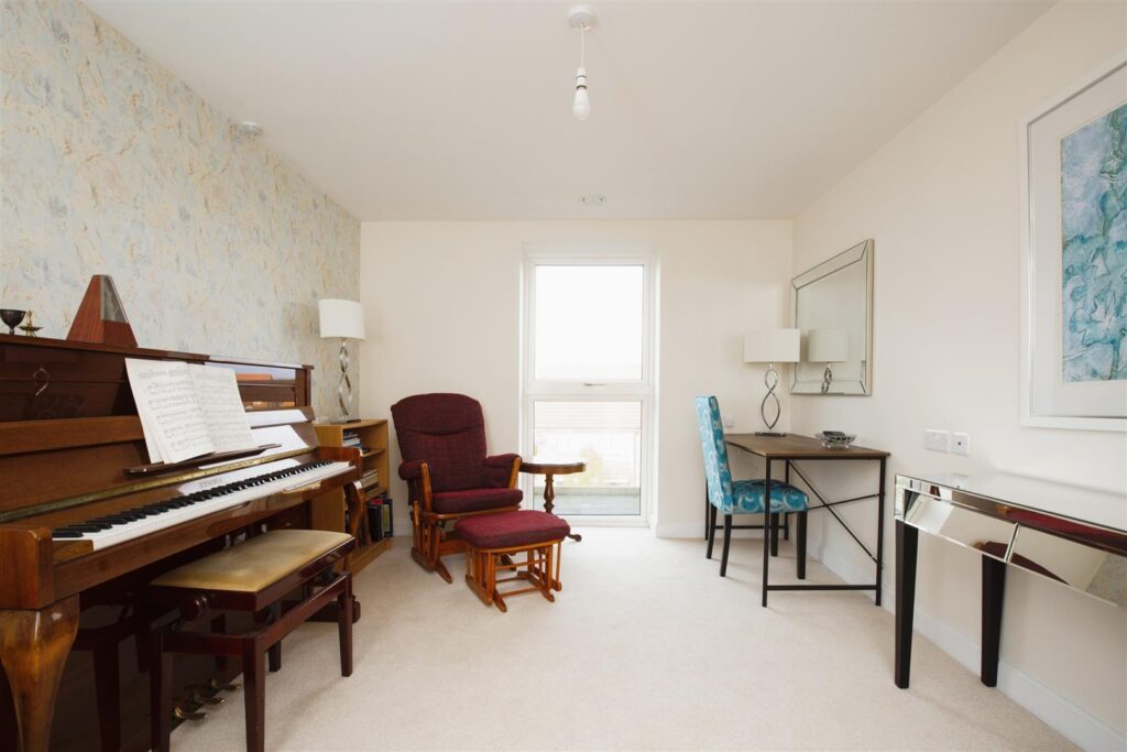 WIlliams Place, 170 Greenwood Way, Didcot OX11 6GY