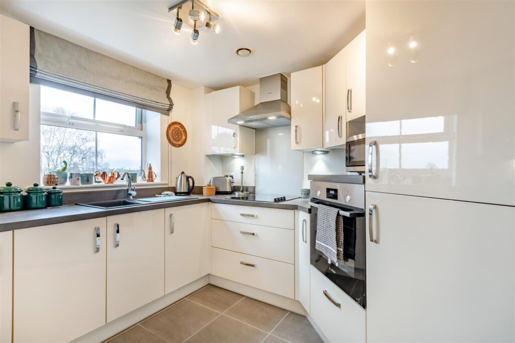 34 Eastland Grange, 16 Valentine Road, Hunstanton