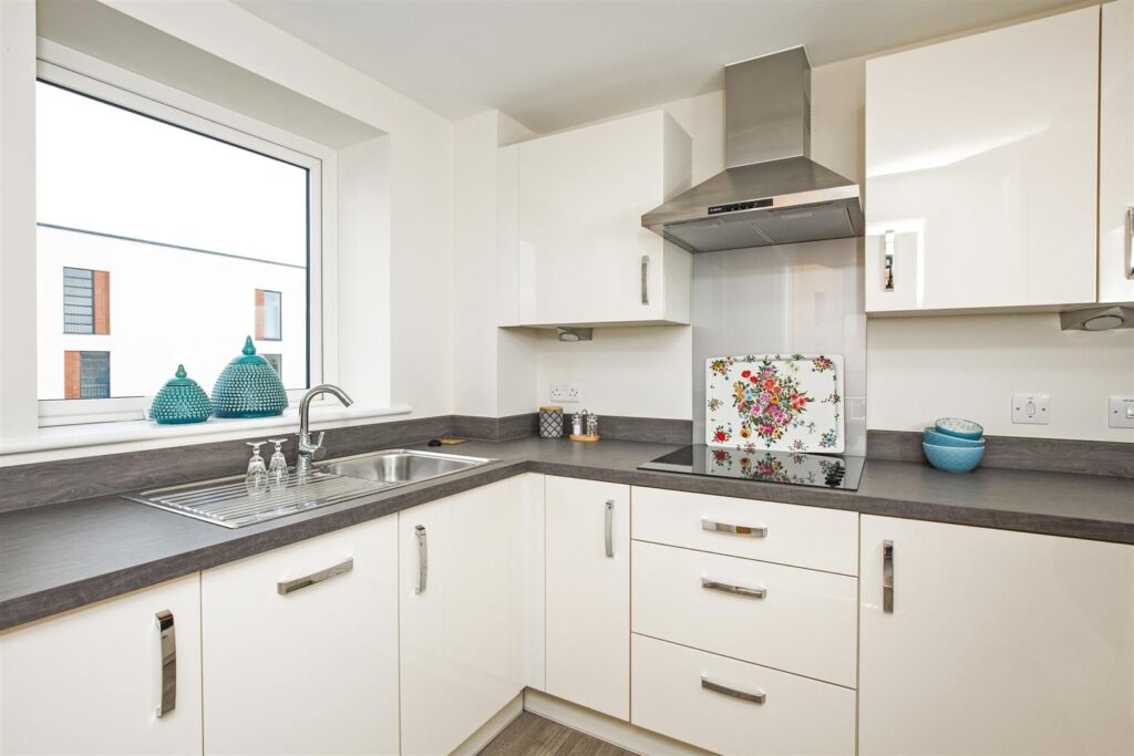 WIlliams Place, 170 Greenwood Way, Didcot OX11 6GY