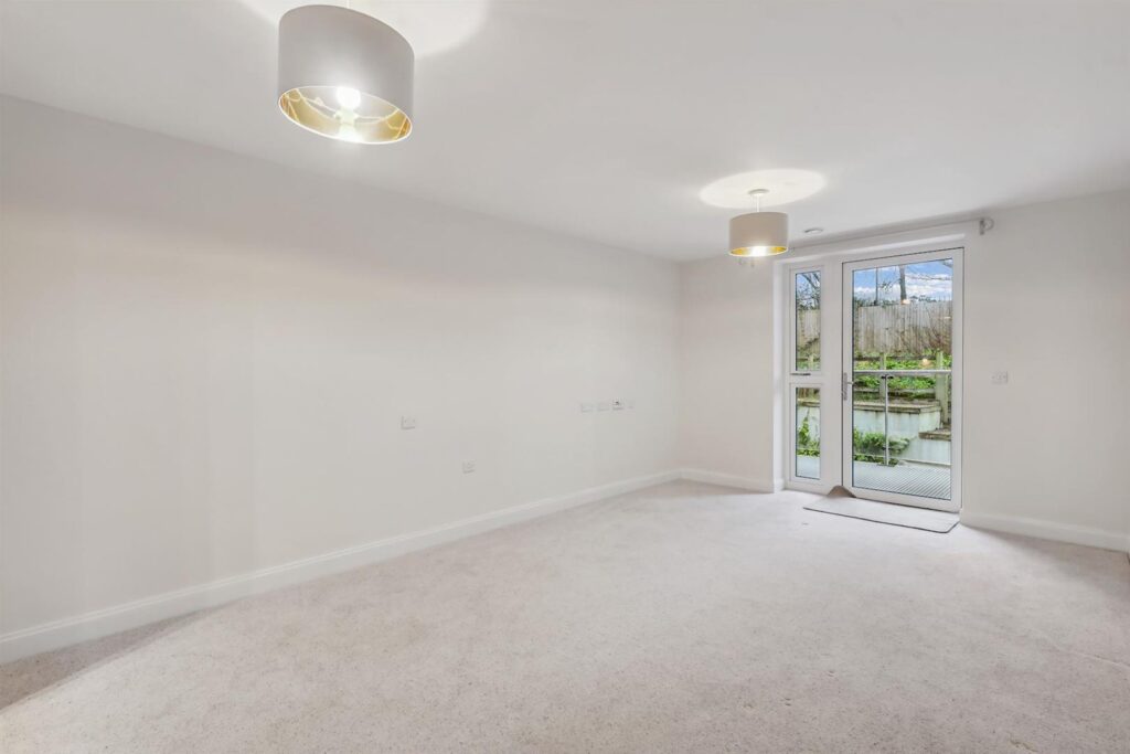 Wayfarer Place, The Dean, Alresford