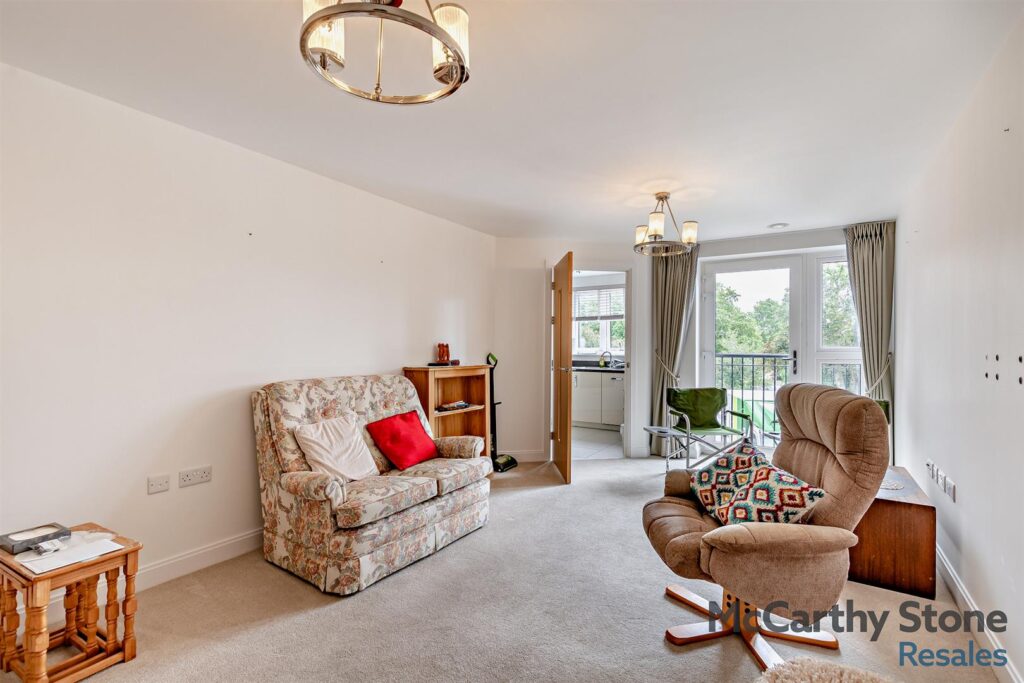 Oakhill Place, High View, Bedford, Bedfordshire, MK41 8FB