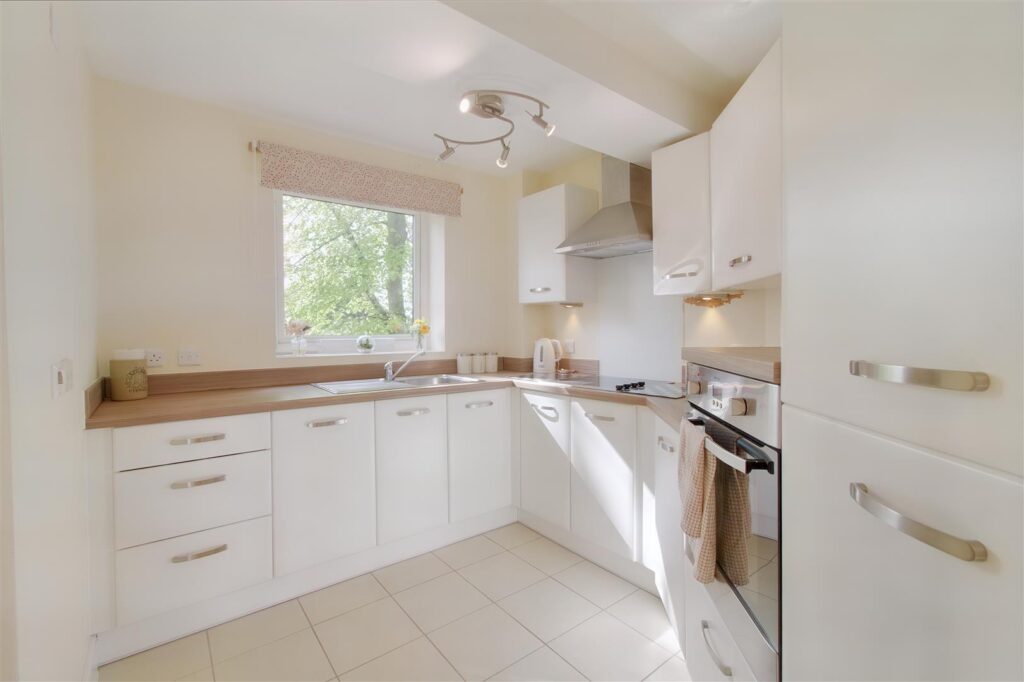 Wardington Court, Welford Road, Northampton, Northamptonshire