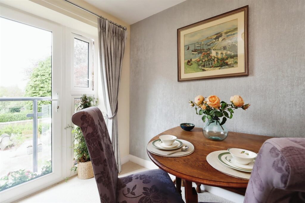 Summerfield Place, 117 Wenlock Road, Shrewsbury, SY2 6JX