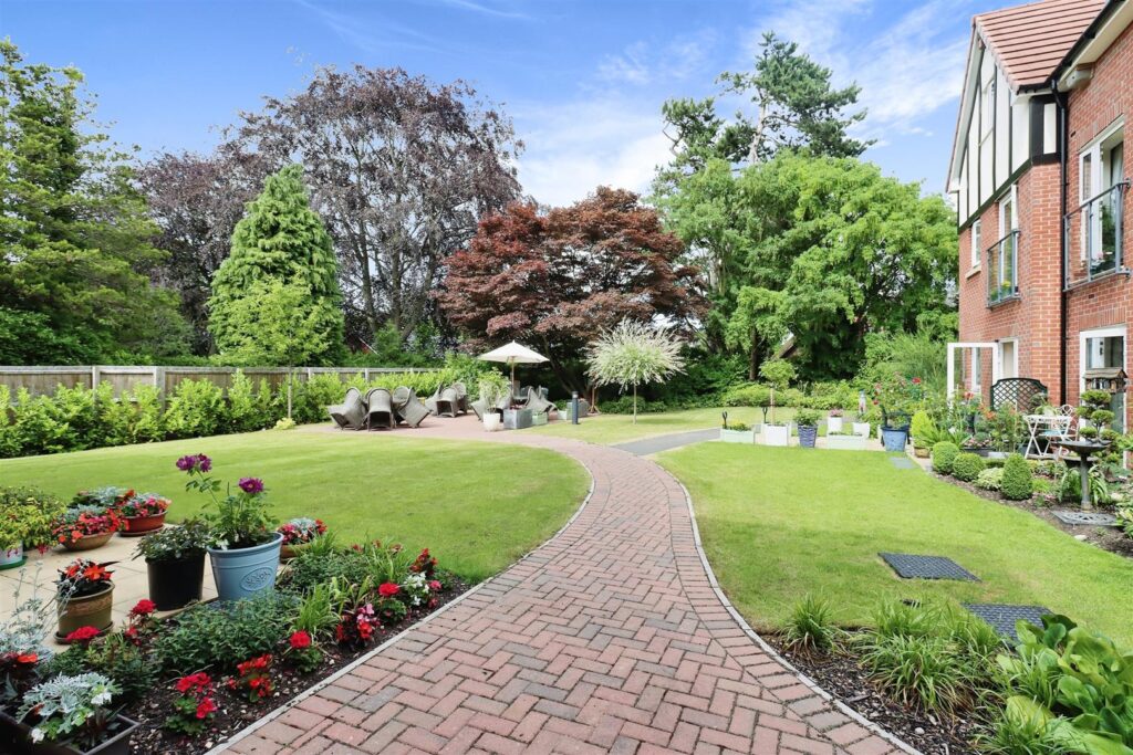 Summerfield Place, 117 Wenlock Road, Shrewsbury, SY2 6JX