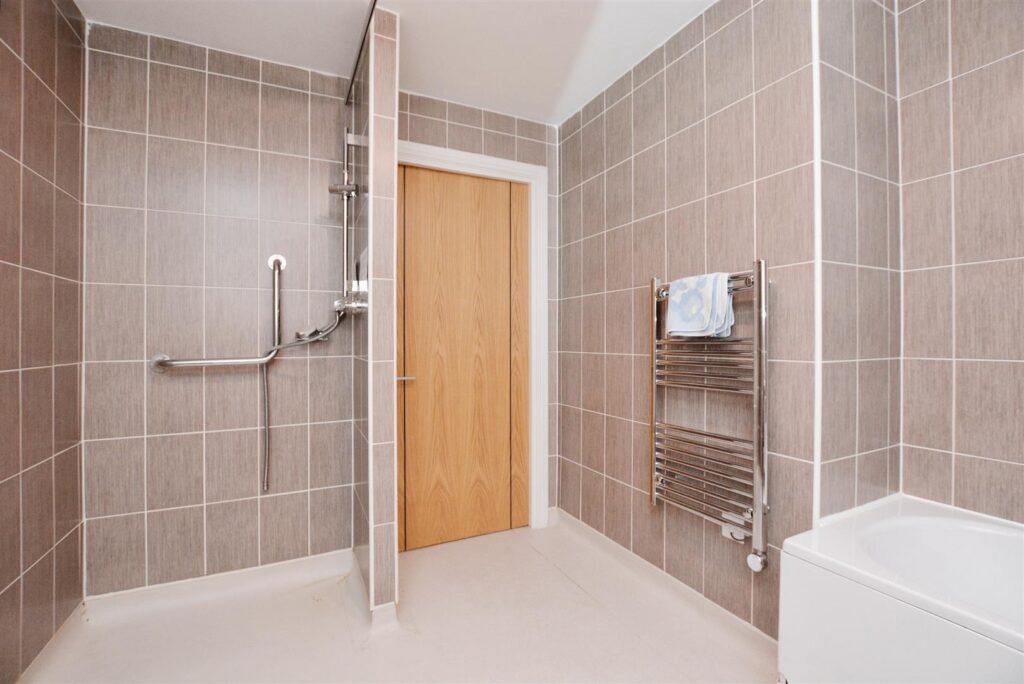 Wardington Court, Welford Road, Northampton, Northamptonshire