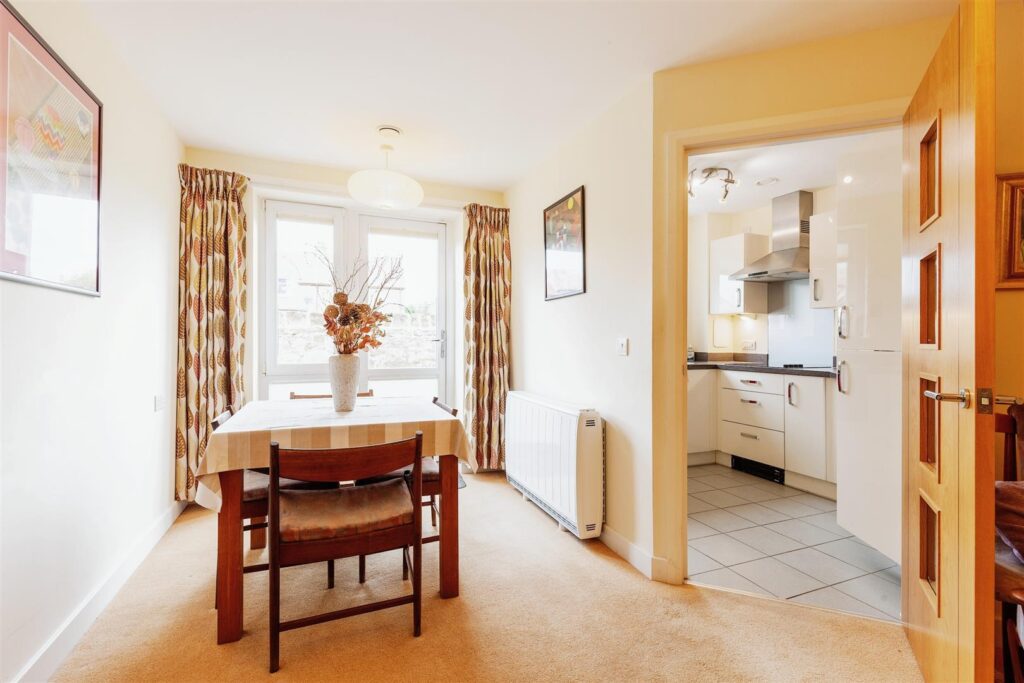 Beacon Court, Craws Nest Court, Anstruther