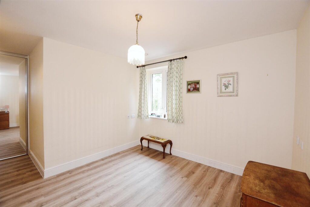 Wardington Court, Welford Road, Northampton, Northamptonshire