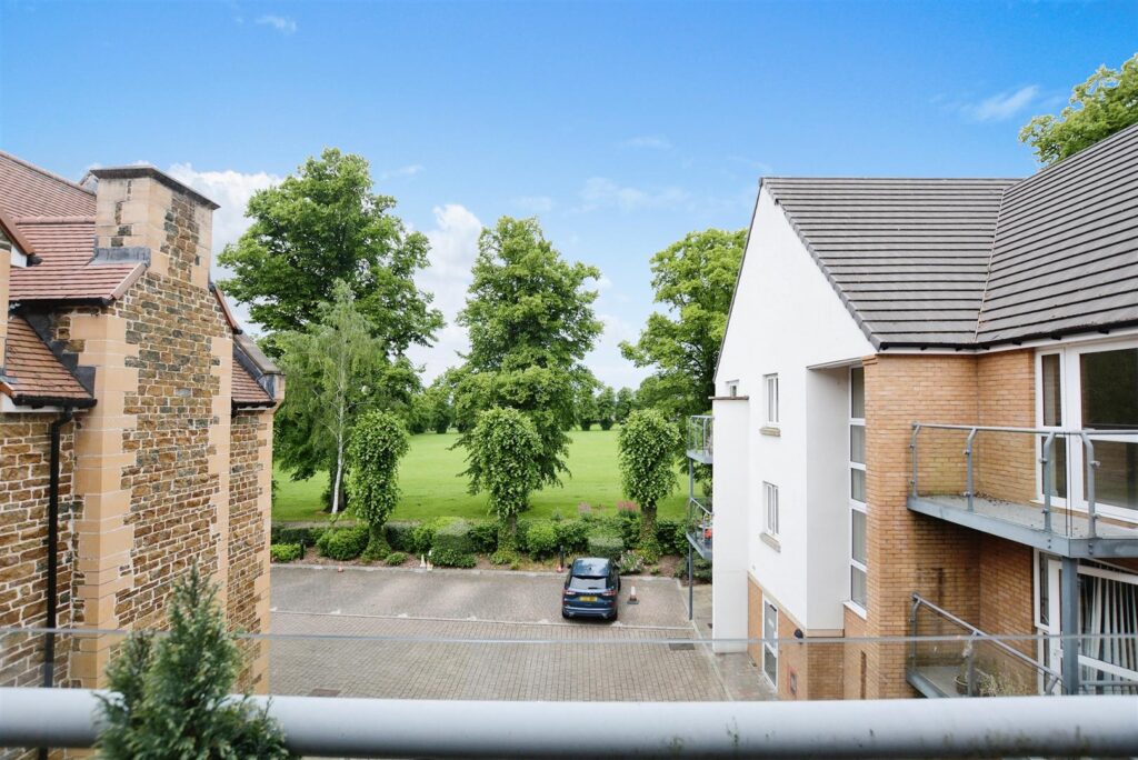 Wardington Court, Welford Road, Northampton, Northamptonshire