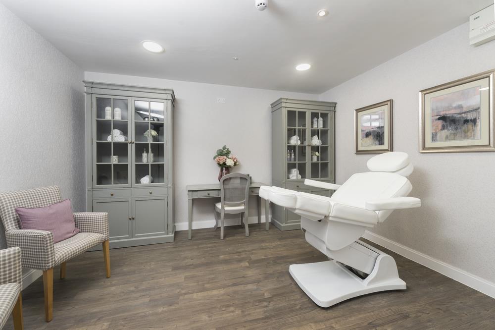 Watson Place. Trinity Road, Chipping Norton, Oxfordshire, OX7 5AJ