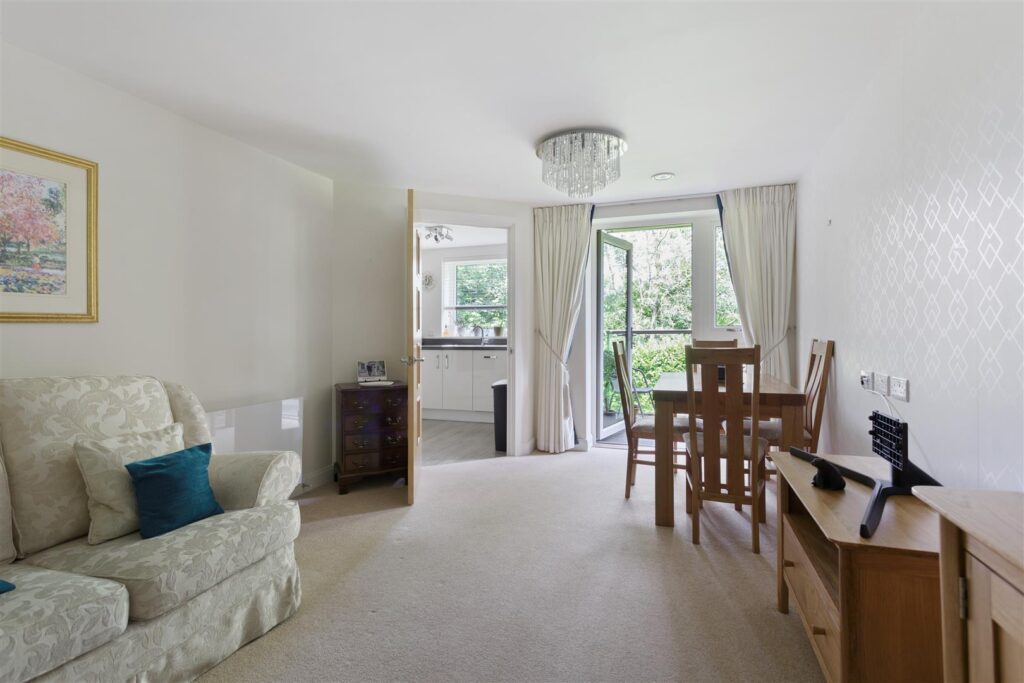 Austen Place, Lower Turk Street, Alton