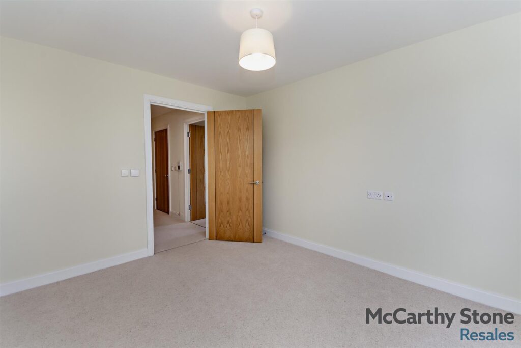 170 Greenwood Way, Didcot, Oxfordshire, OX11 6GY