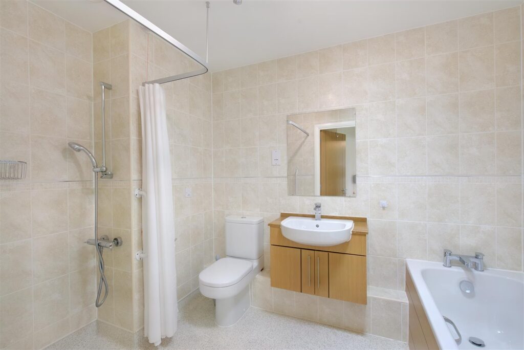 Horton Mill Court, Hanbury Road, Droitwich, WR9 8GD