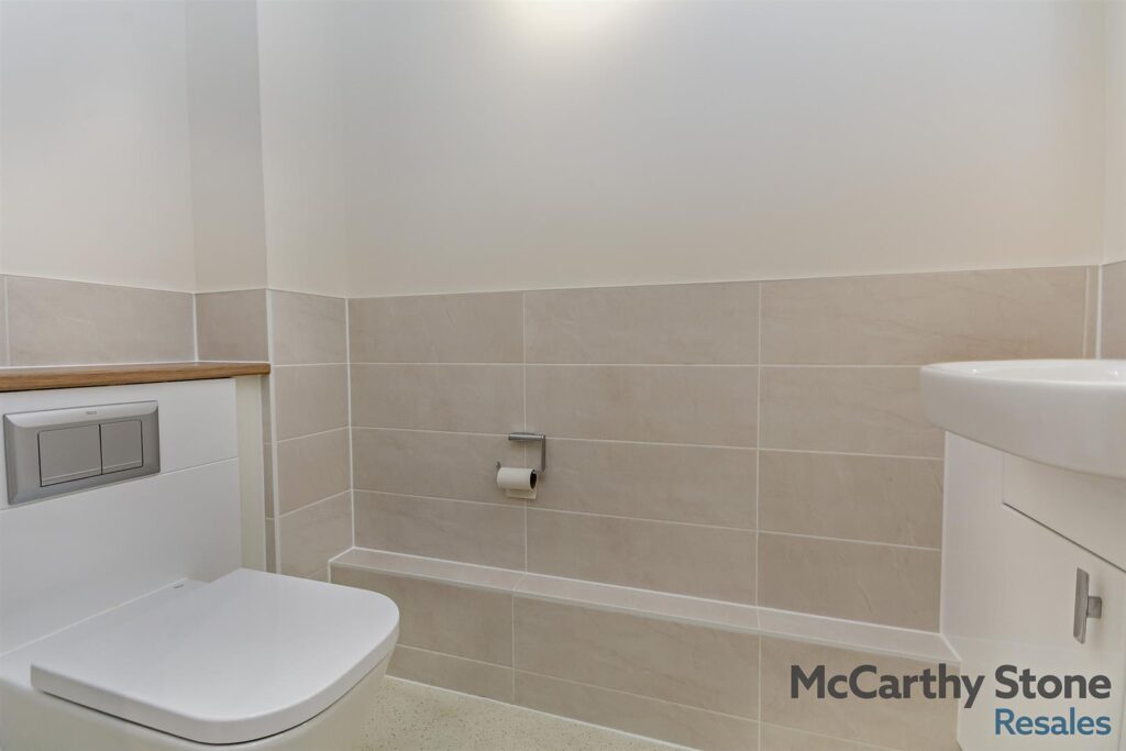 170 Greenwood Way, Didcot, Oxfordshire, OX11 6GY