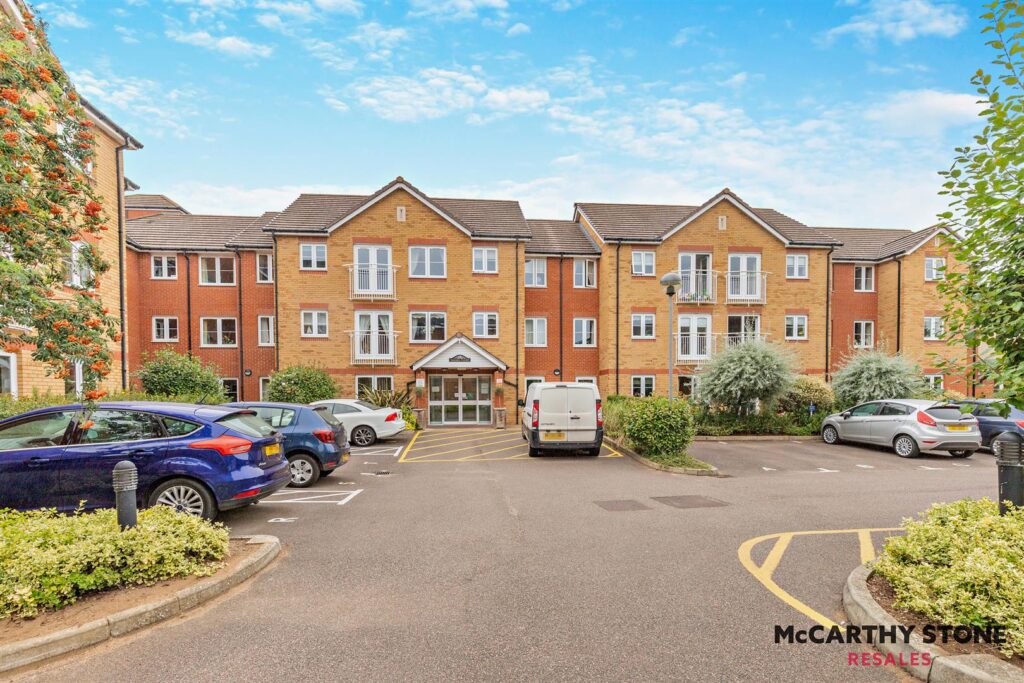 Goodes Court, Baldock Road, Royston
