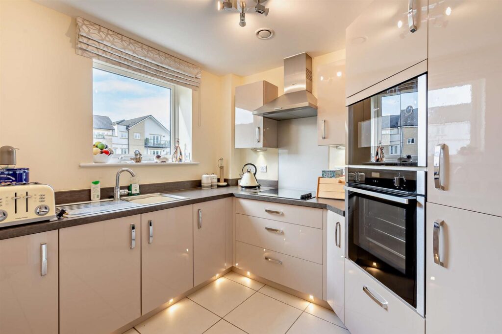 Chesterton Court, Railway Road, Ilkley