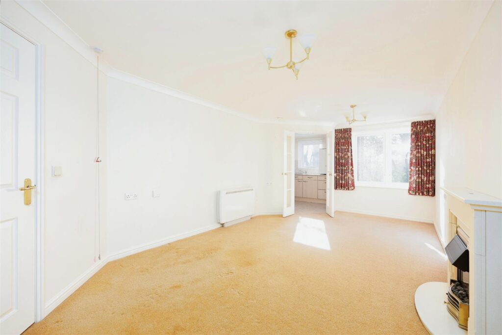 Portman Court, Grange Road, Uckfield