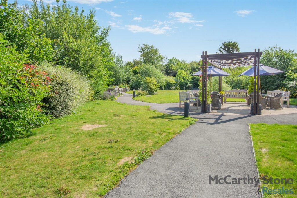 Crocus Court, Station Road, Poulton-Le-Fylde, FY6 7XJ