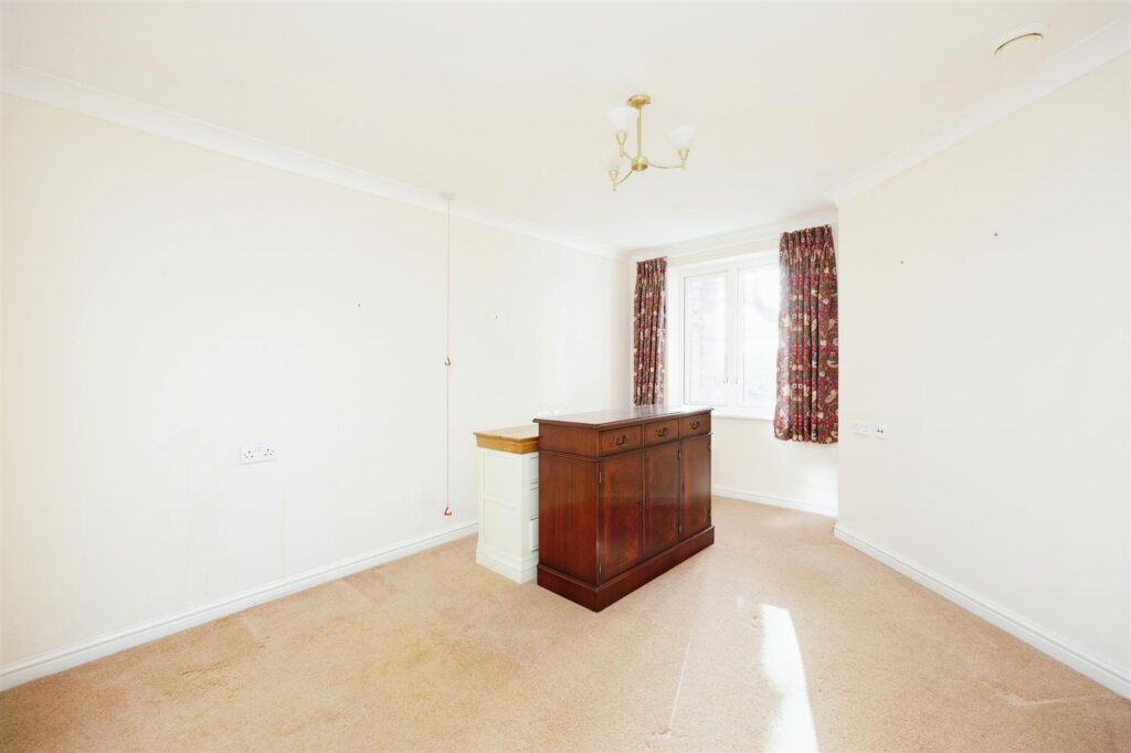 Portman Court, Grange Road, Uckfield