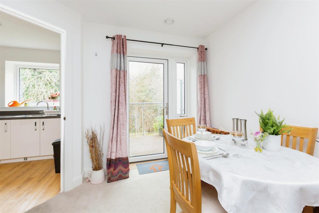 Elizabeth House, St. Giles Mews, Stony Stratford,