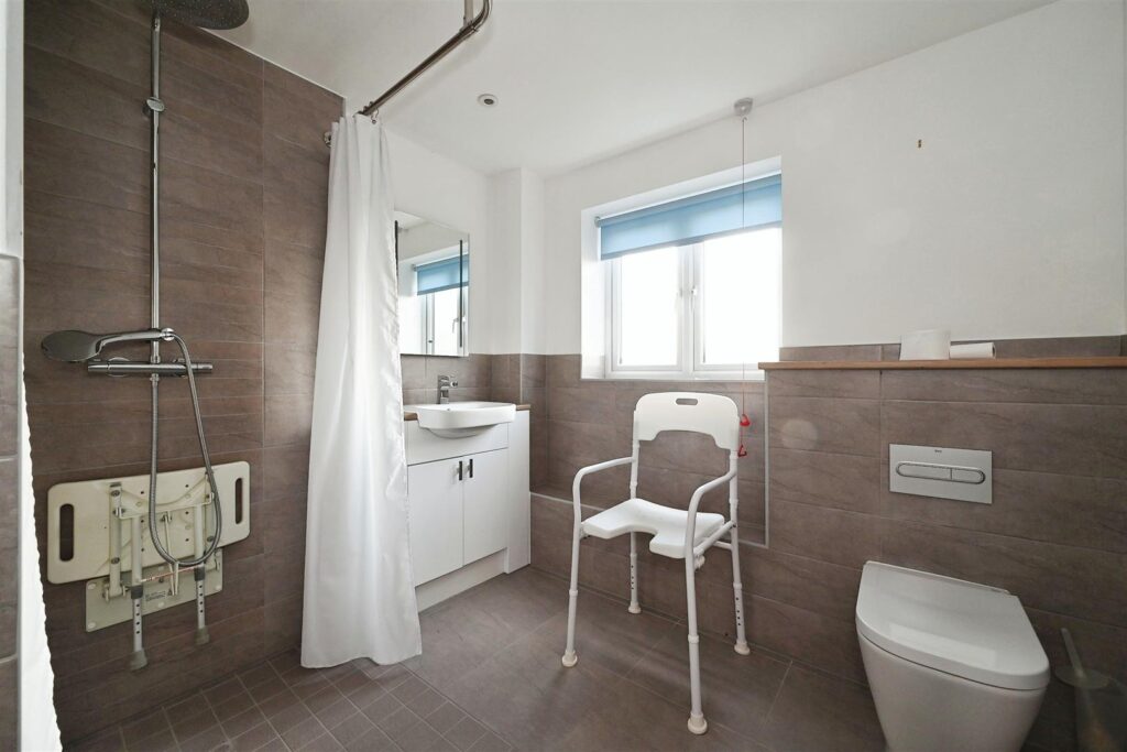 345 Reading Road, Henley-On-Thames