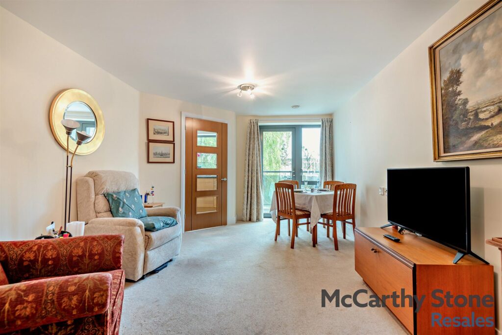 Jenner Court, St. Georges Road, Cheltenham, GL50 3ER