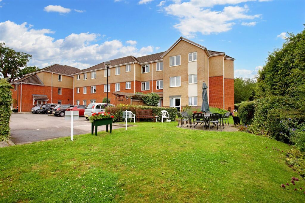 Olympic Court, Cannon Lane, Luton, Stopsley
