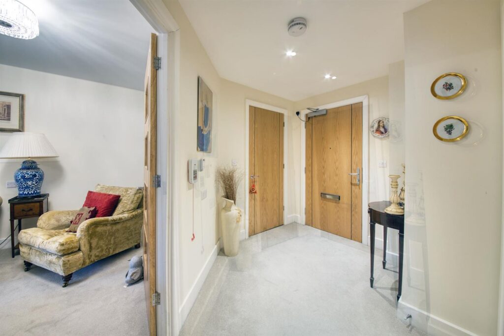 Josiah Drive, Ickenham