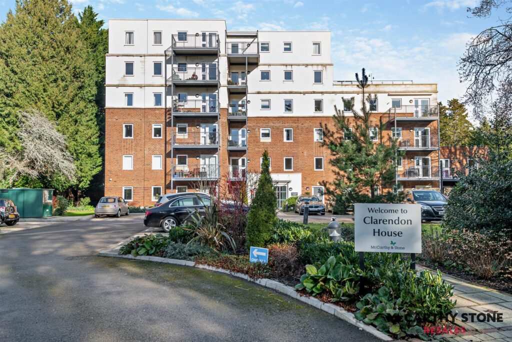 Clarendon House, Tower Road, Poole, BH13 6FE