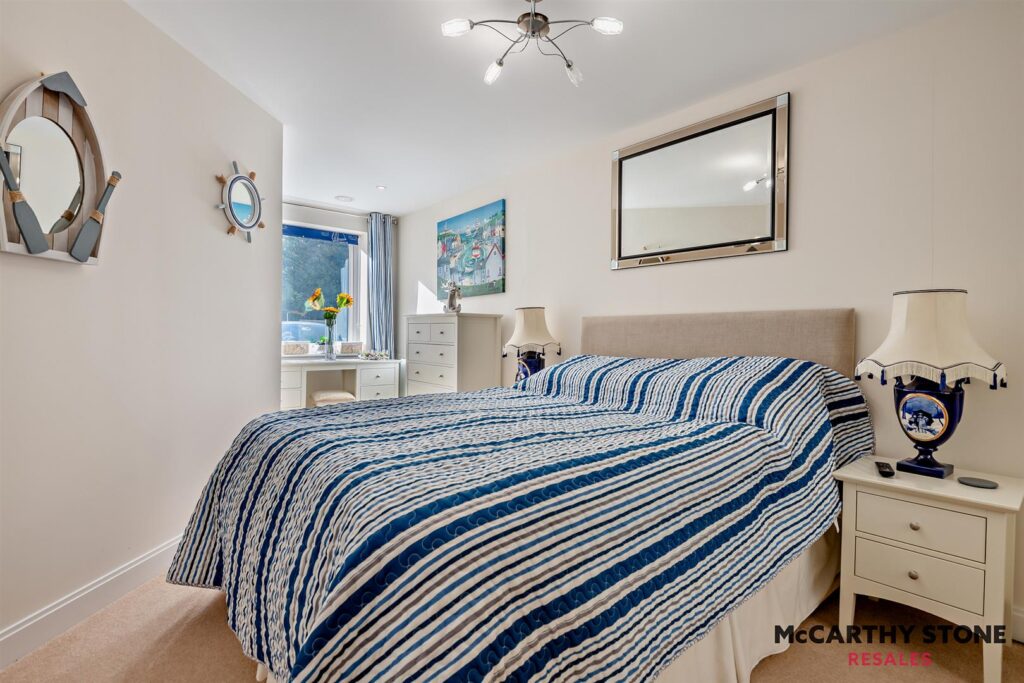 Clarendon House, Tower Road, Poole, BH13 6FE