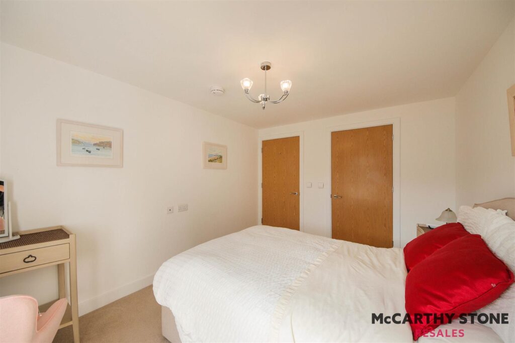 30 Wheatley Place, Connaught Close, Solihull
