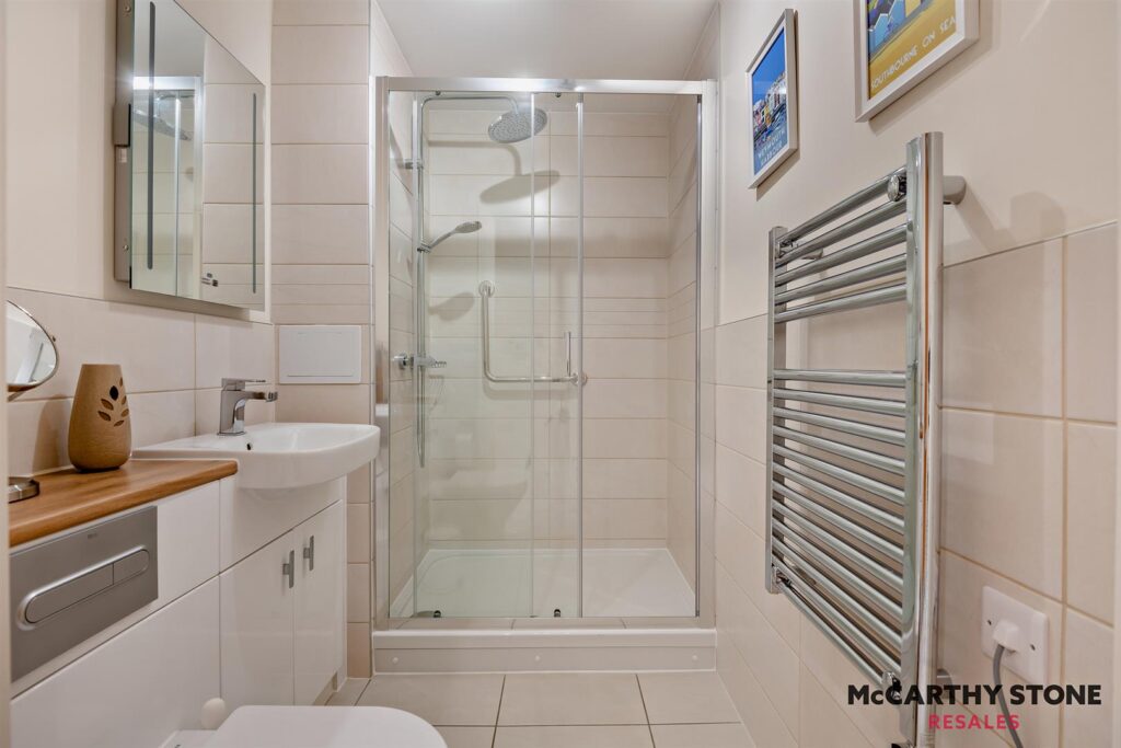 Clarendon House, Tower Road, Poole, BH13 6FE