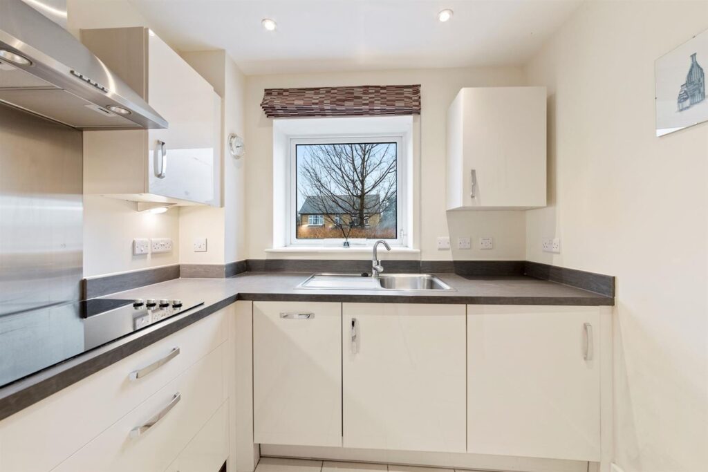 Josiah Drive, Ickenham