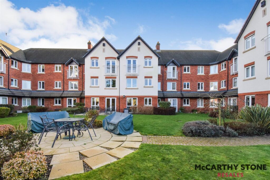 Rowleys Court, Sandhurst Street, Oadby, Leicester